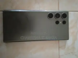 Samsung Galaxy S24 (Used)