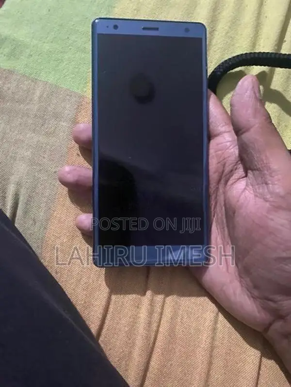 Sony Xperia XZ2 64GB 4GB (Used)