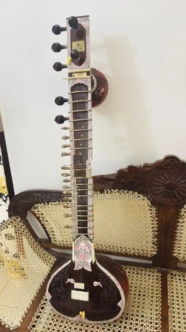 Chopra Musicals 7- String Double Gourd Kharaj Pancham Sitar