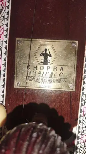 Chopra Musicals 7- String Double Gourd Kharaj Pancham Sitar
