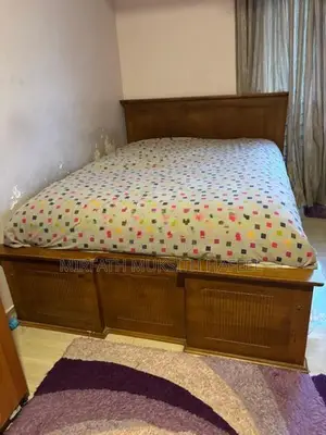Used Teak Bed