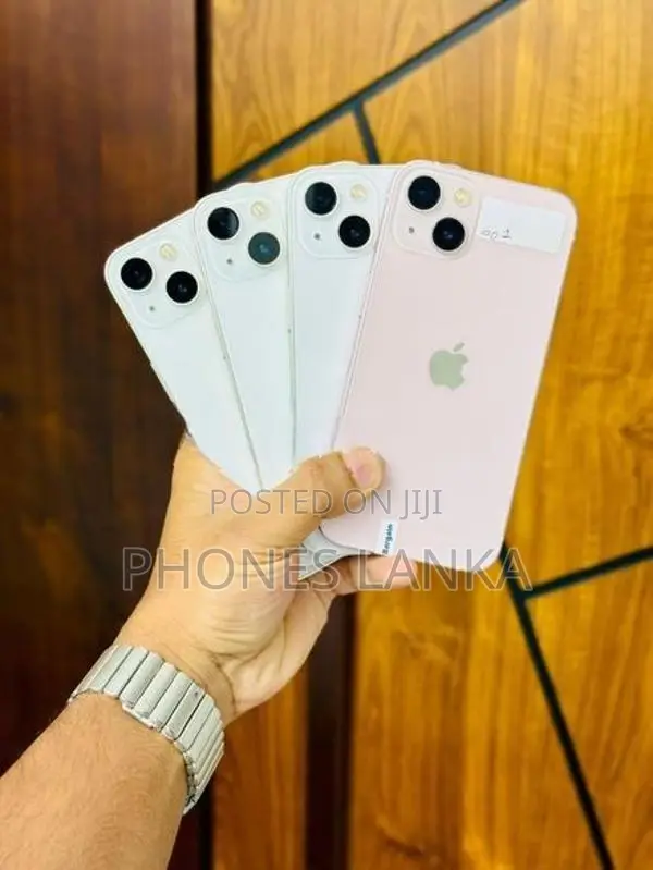Apple iPhone 13 128GB (Used)