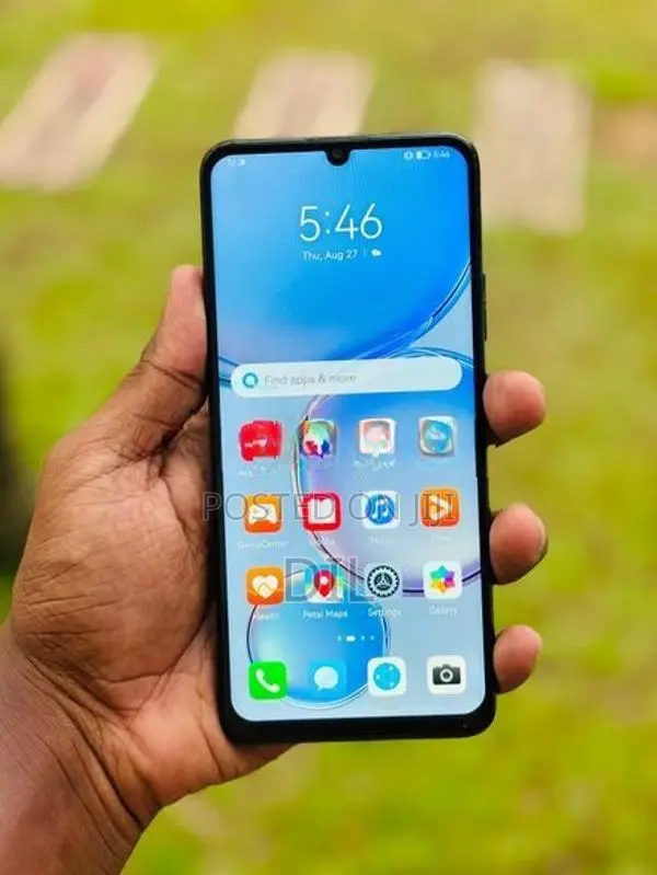 Huawei Nova Y71 128GB (Used)