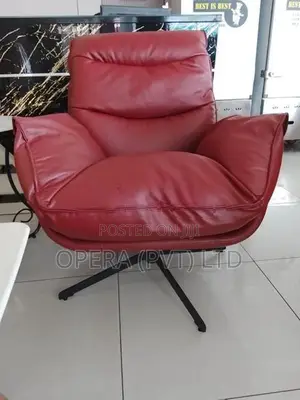Swivel Lounge Chair
