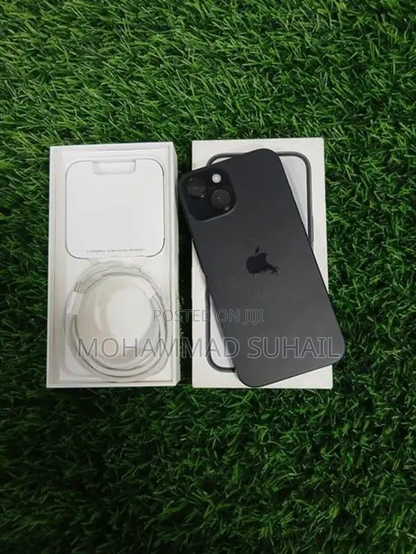 Apple iPhone 15 256GB (Used)