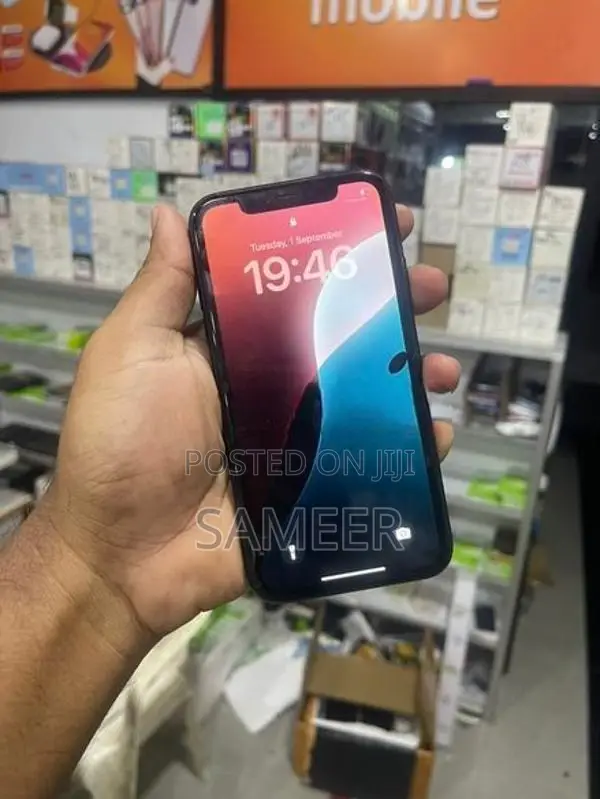Apple iPhone XR 128GB (Used)