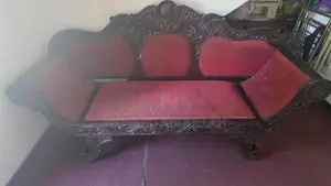 Vintage Sofa Set