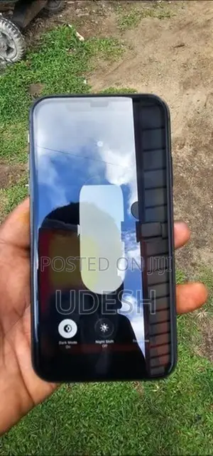 Apple iPhone 11 128GB (Used)