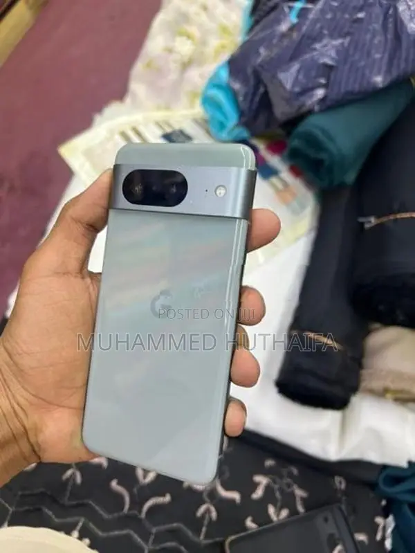 Google Pixel 8 (Used)