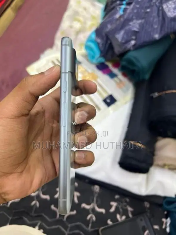 Google Pixel 8 (Used)