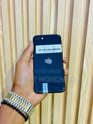 Apple iPhone SE 2 (Used)