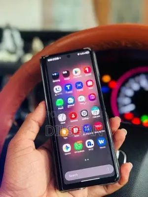 Samsung Galaxy Z Fold3 256GB 12GB Ram (Used)