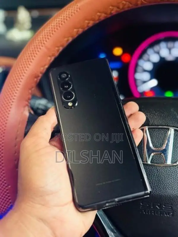 Samsung Galaxy Z Fold3 256GB 12GB Ram (Used)