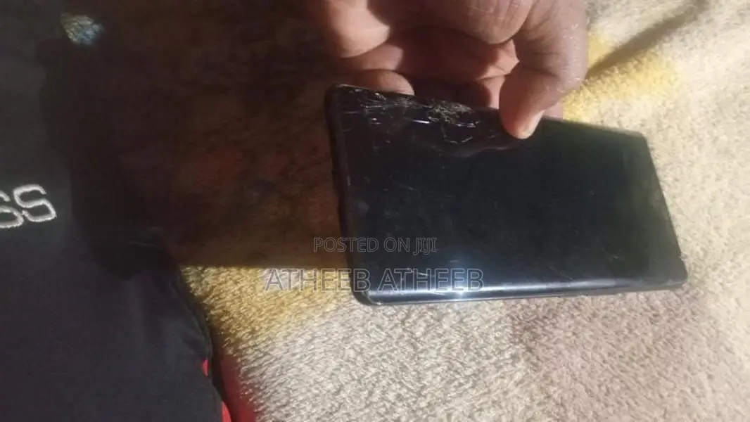 Vivo V29E v29 (Used)