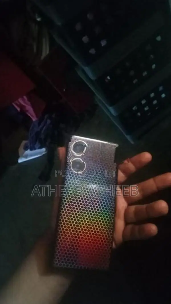 Vivo V29E v29 (Used)