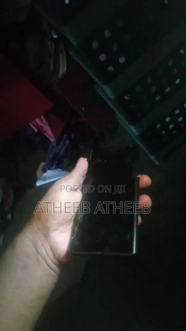 Vivo V29E v29 (Used)