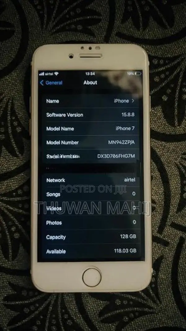 Apple iPhone 7 (Used)