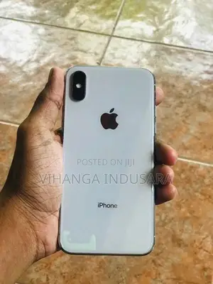 Apple iPhone X (Used)