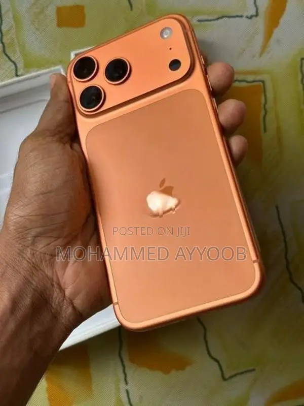 Apple iPhone 17 Pro Max (Used)