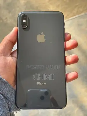 Apple iPhone XS Max (Used)