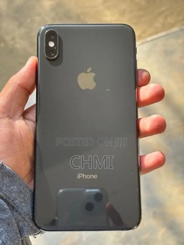 Apple iPhone XS Max (Used)
