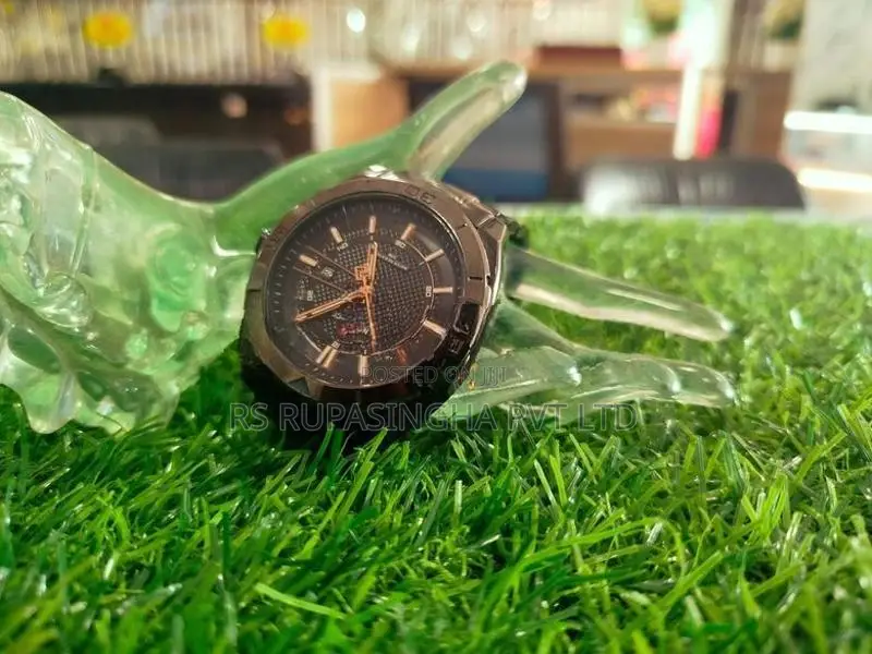 Navifroce Hand Watch