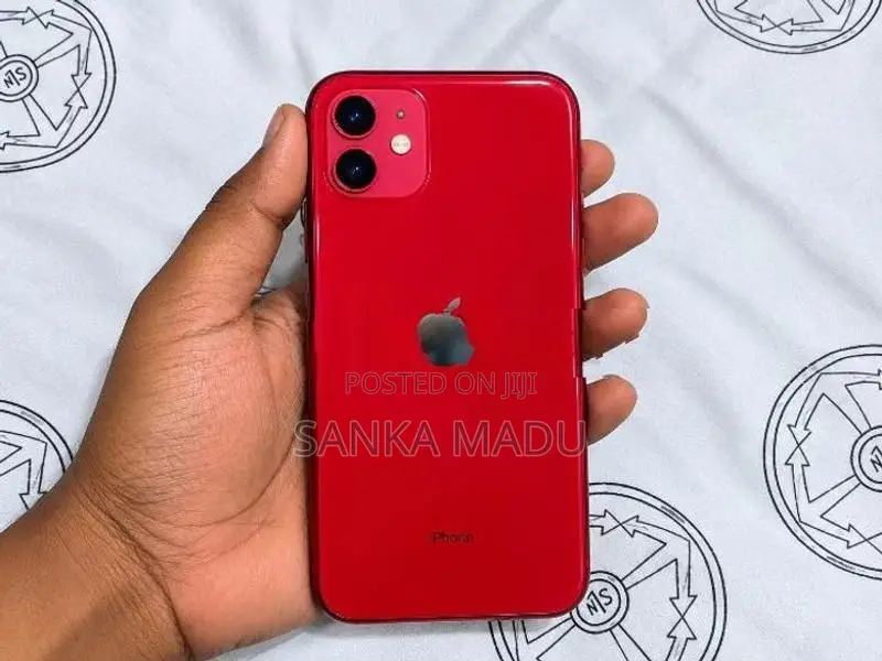 Apple iPhone 11 64GB (Used)