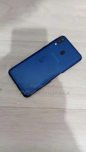 Samsung Galaxy M20 (Used)