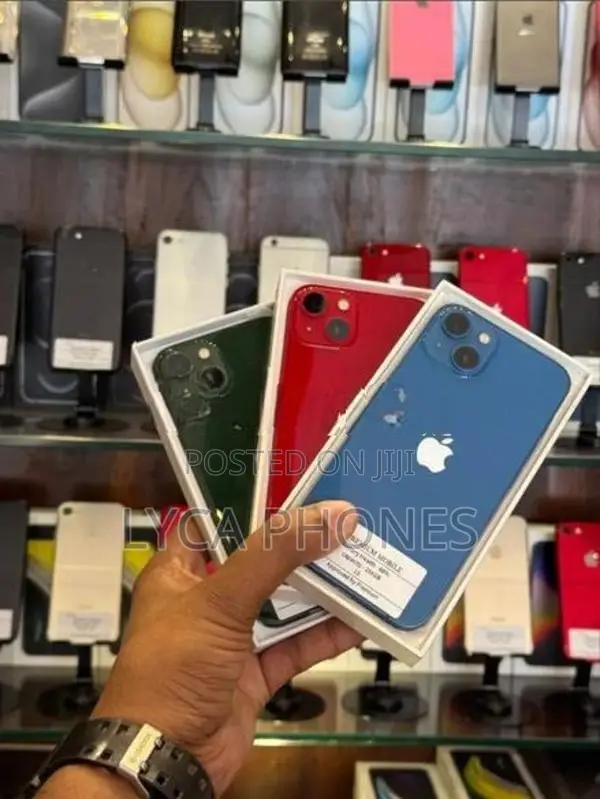 Apple iPhone 13 128GB (Used)