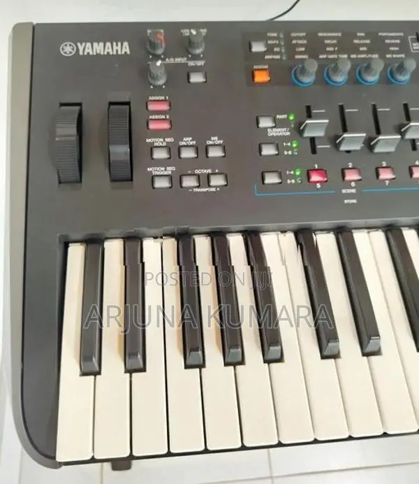 Yamaha Modx 6 Keyboard