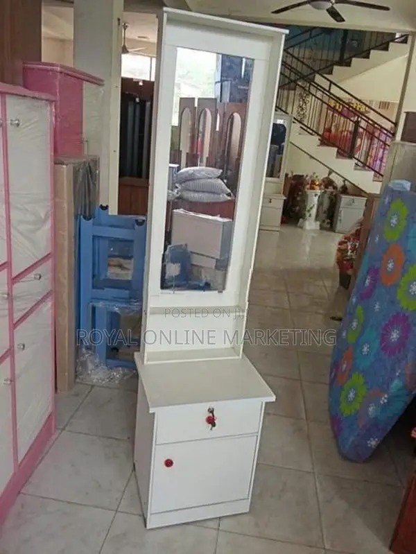 White Dressing Table (D-25)