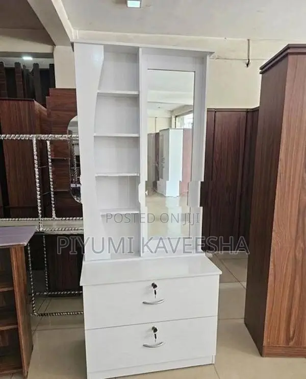 Melamine Derssing Table