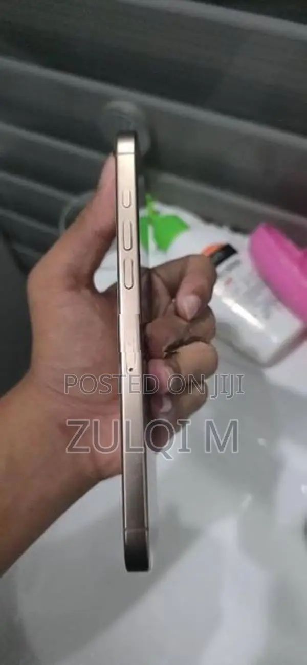 Apple iPhone 16 Pro Max (Used)