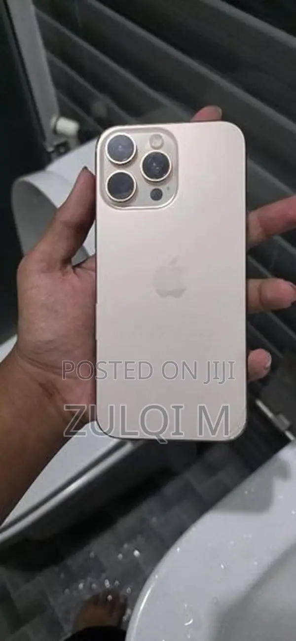 Apple iPhone 16 Pro Max (Used)