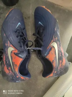 Sports Shoe