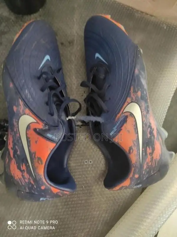 Sports Shoe