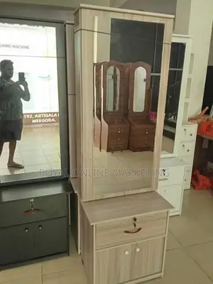 Dressing Table White (D-26)