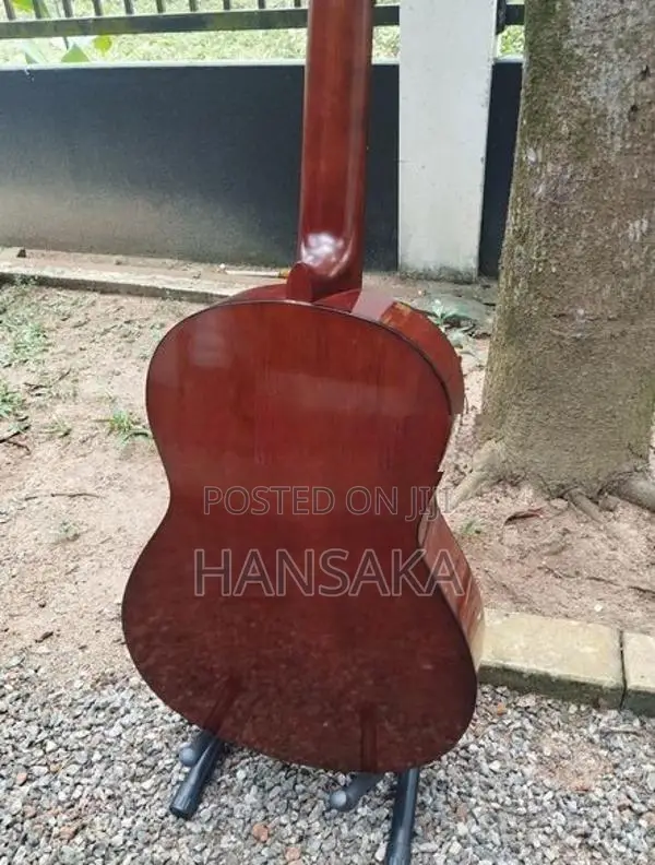 Yamaha C40 Classical Guitar