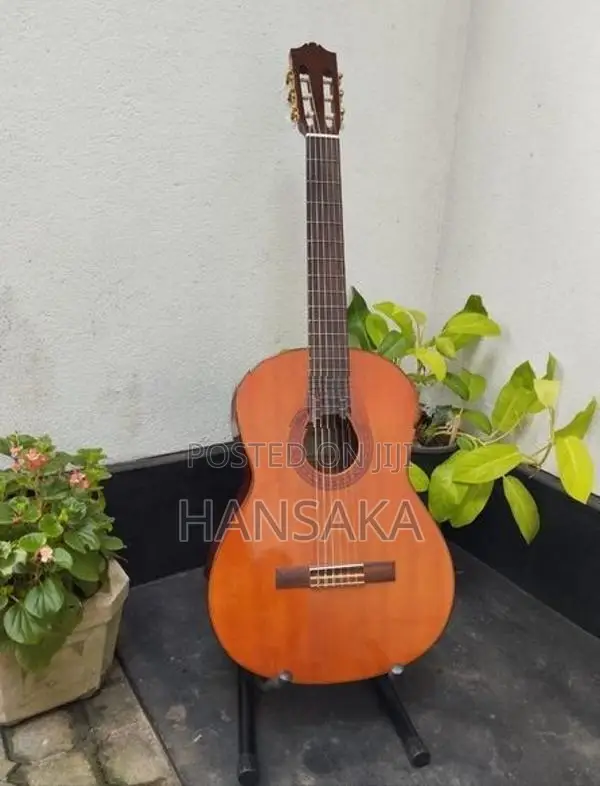 Yamaha C70 Classical Guitar