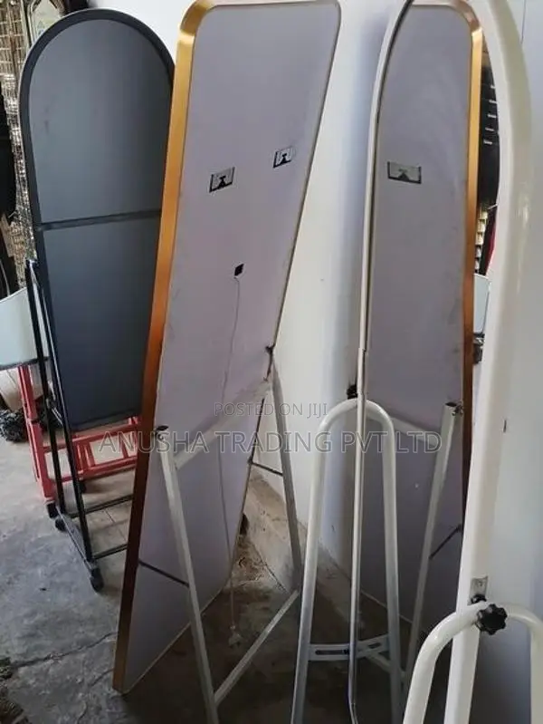 Light Dressing mirror