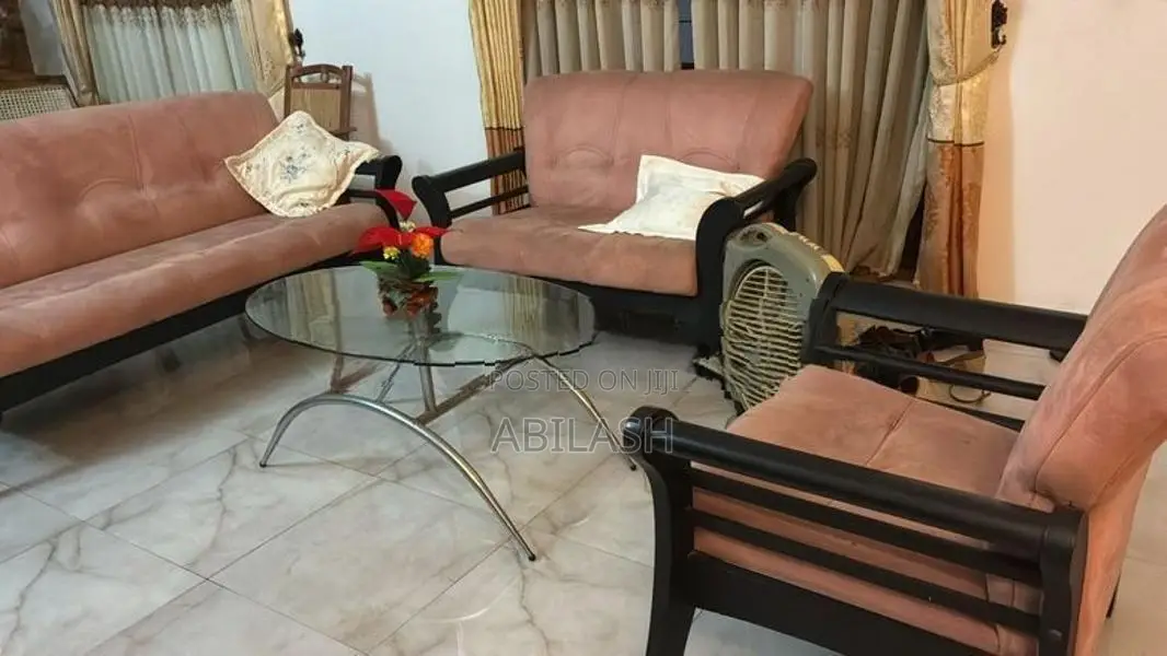 Modern Teak Sofa Set With Table