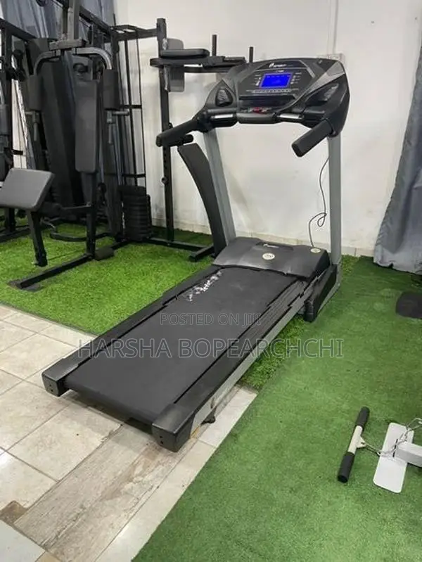 Spirit XT 185 Model Treadmill