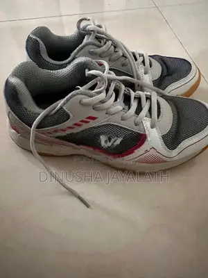 Running Shoe