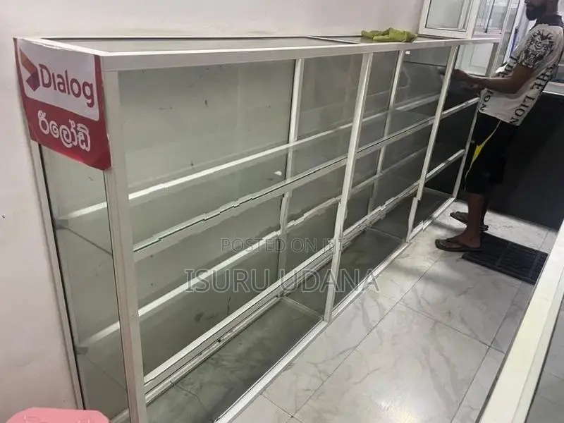 Aluminum Showcases