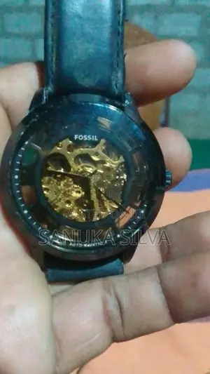 Fossil ඔරලෝසුවක්