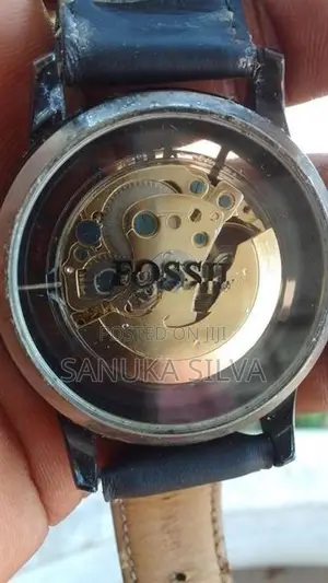 Fossil ඔරලෝසුවක්