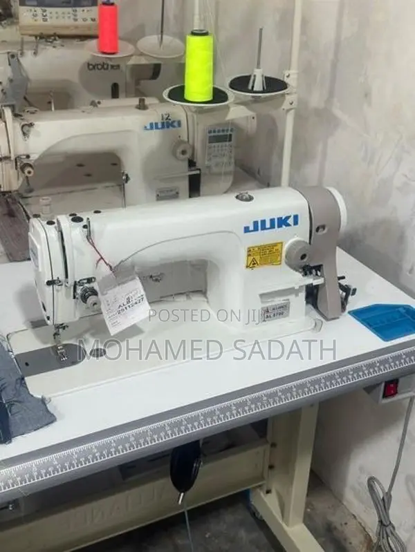 Juki DDL-8700 Industrial Sewing Machine