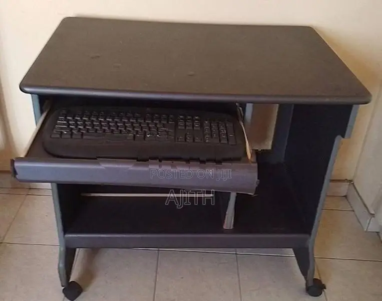 Computer Table