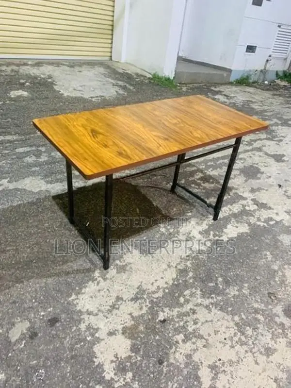 4×2 Melamine tables