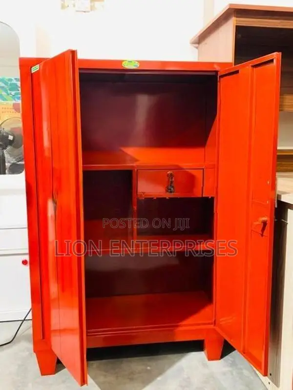 4×2.5 ft Steel half cupboards